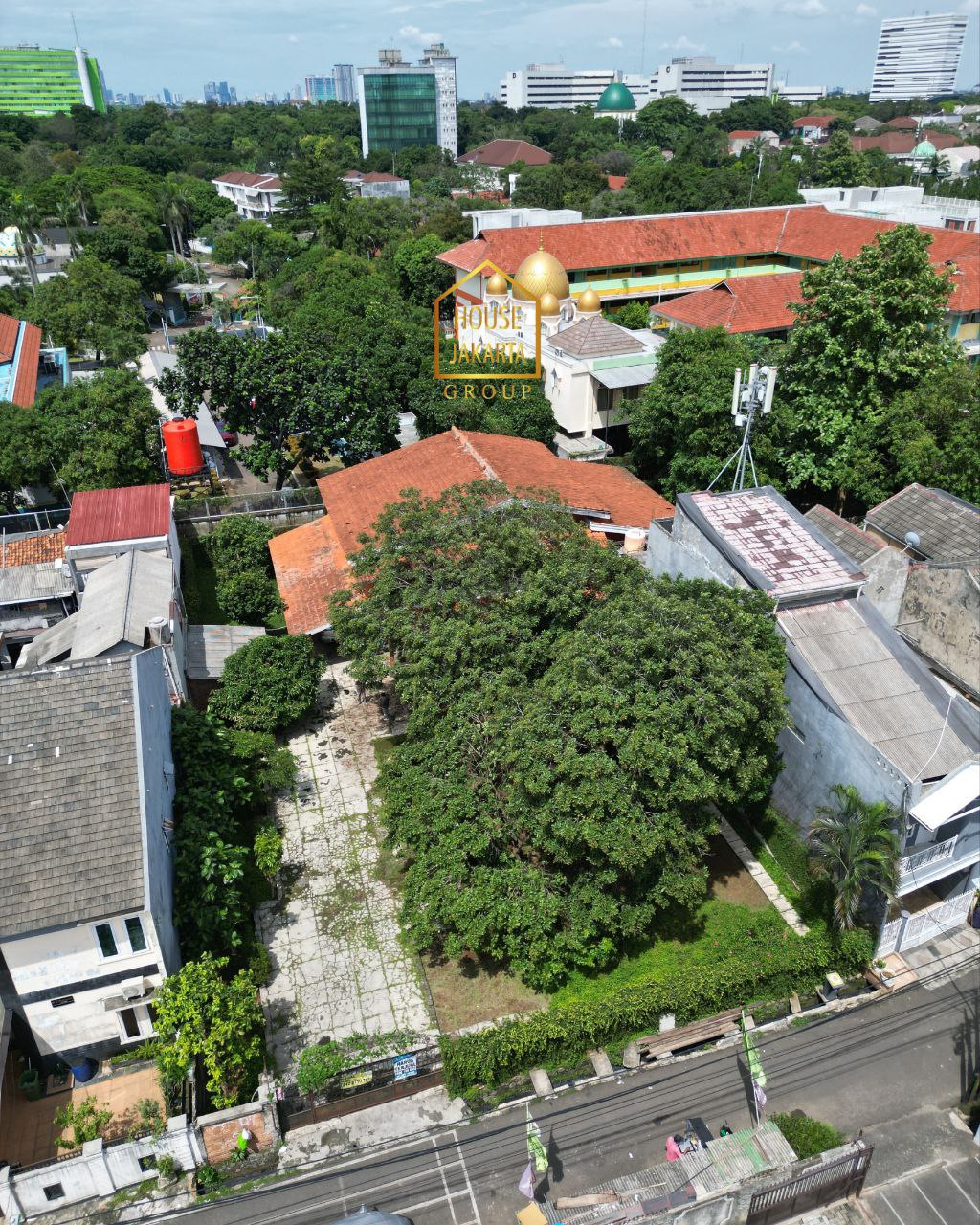 HS1882 Rumah Murah Siap Huni Pasar Minggu Area • Halaman Luas • Dekat Simatupang & Akses Masuk Tol