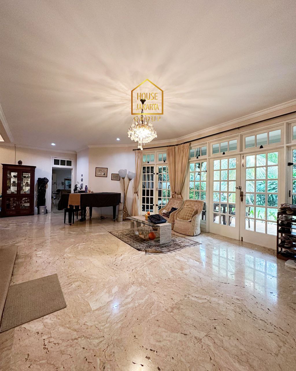 HS1888  Rumah Sultan Sriwijaya Area, Ada Pool & Taman Besar • Jarang Ada • Kavling Terbesar • Selangkah menuju SCBD