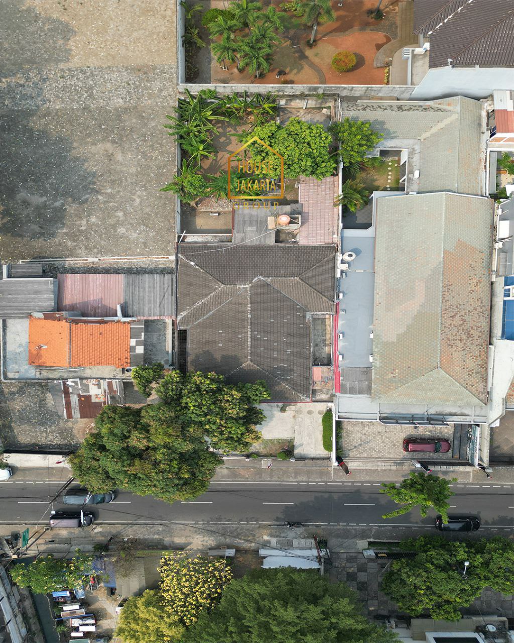 LS1896 Tanah Kotak Menteng, Bisa 5 Lantai, Peruntukan Cafe, Resto & Usaha. Murah dan Limited