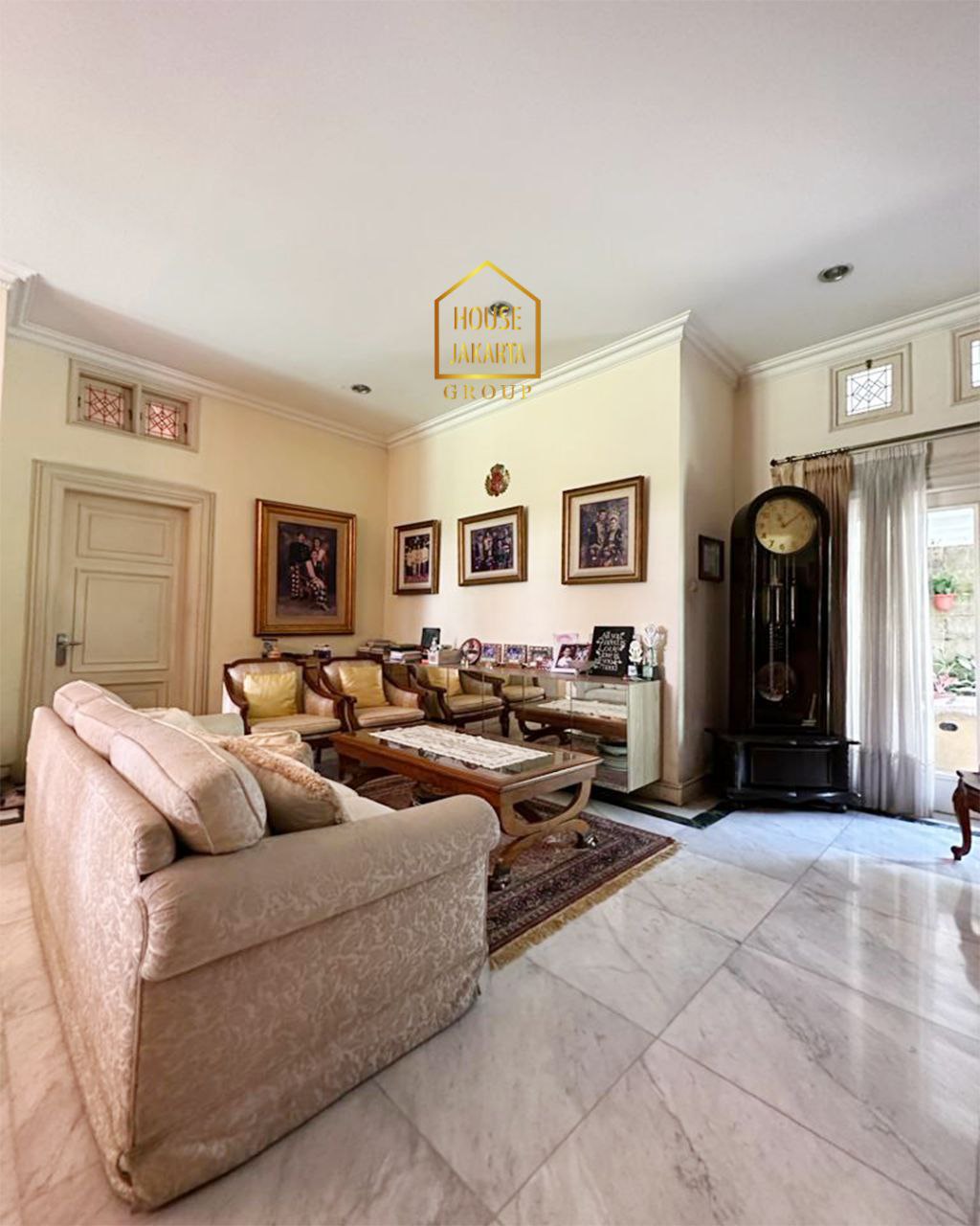 HS1918 Rumah Murah Kemang Dalam  Siap Huni • Prime Area dan Limited • Taman Luas & Pool