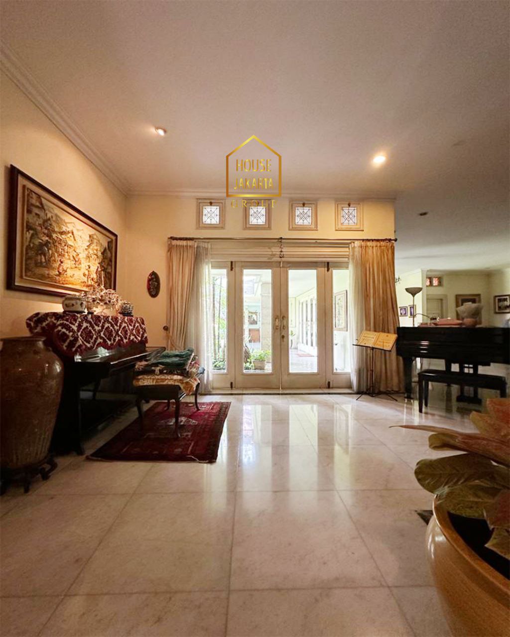 HS1918 Rumah Murah Kemang Dalam  Siap Huni • Prime Area dan Limited • Taman Luas & Pool