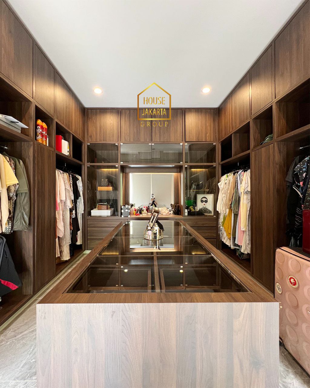 HS1925  Brand New Tropical Modern Veteran - Bintaro, 2 Lantai + Rooftop, Taman & Pool