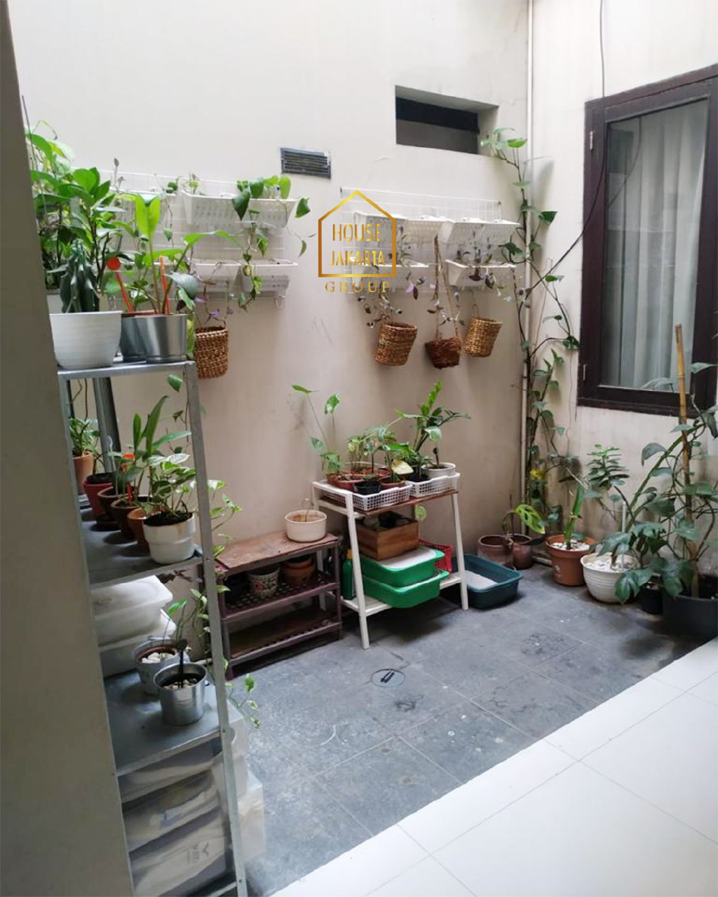 CS1941  Rumah Kost 2 Lantai Di Menteng, 12 KT, 12 KM • Lokasi Elite Dekat Thamrin • Murah, Good Invest