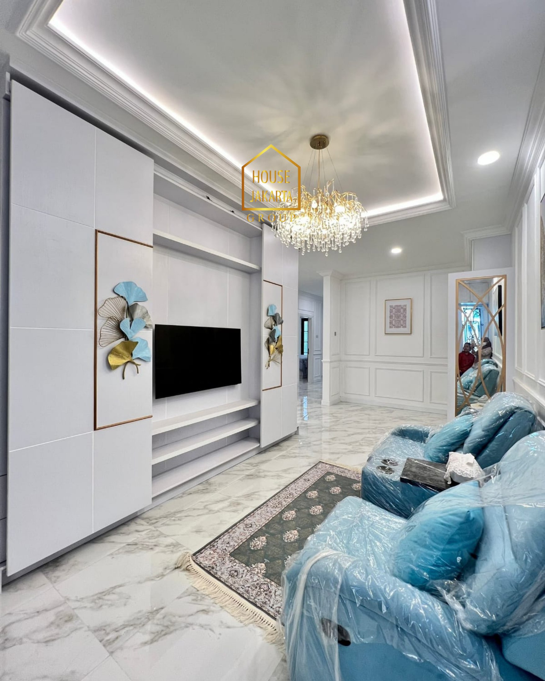 HS1953  Brand New Modern Classic House Pondok Indah Fully Furnished, Area Prime & Tenang