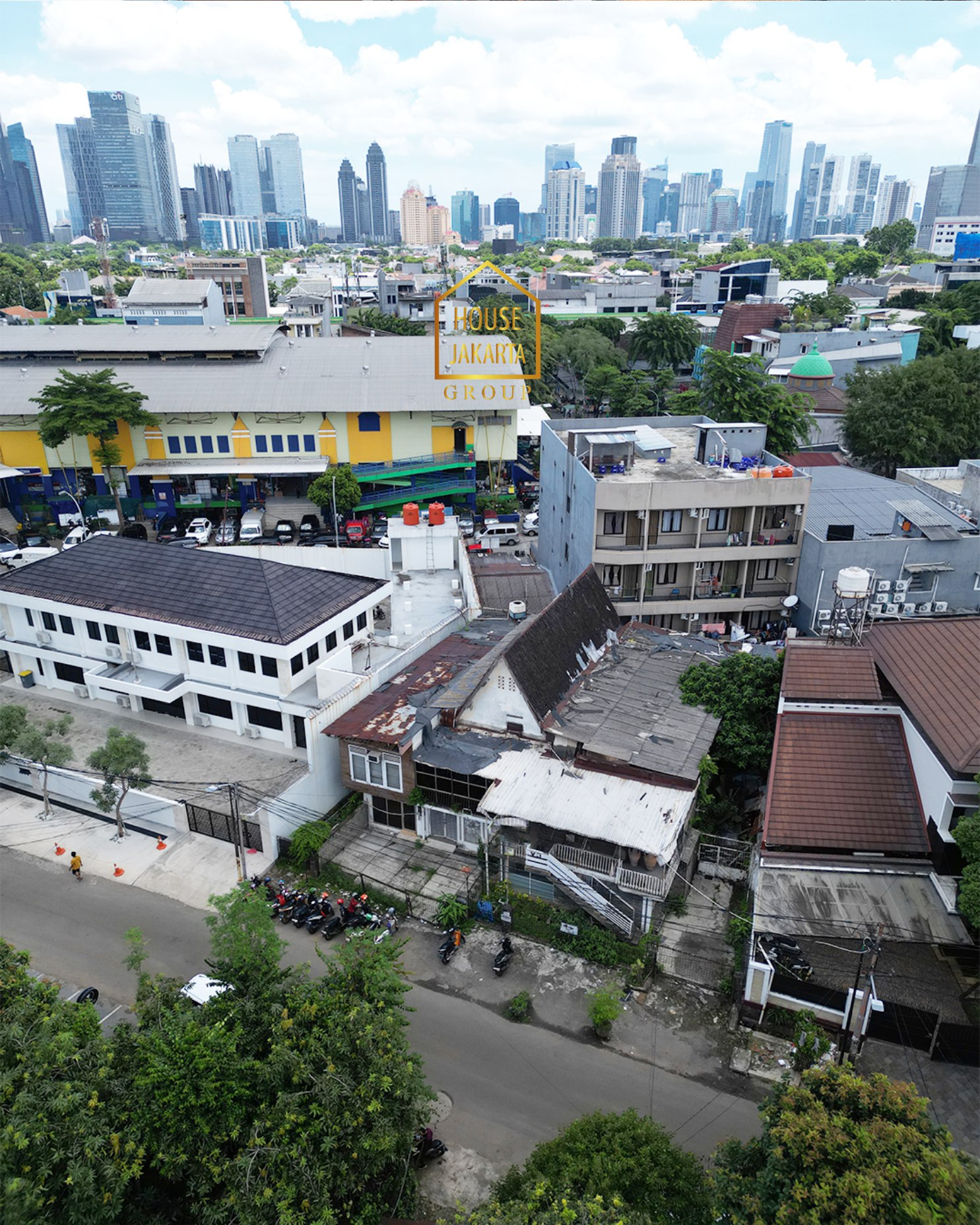 HS1956 Rumah Hitung Tanah Kebayoran Baru, Good Invest, Strategis Dekat Senayan & SCBD