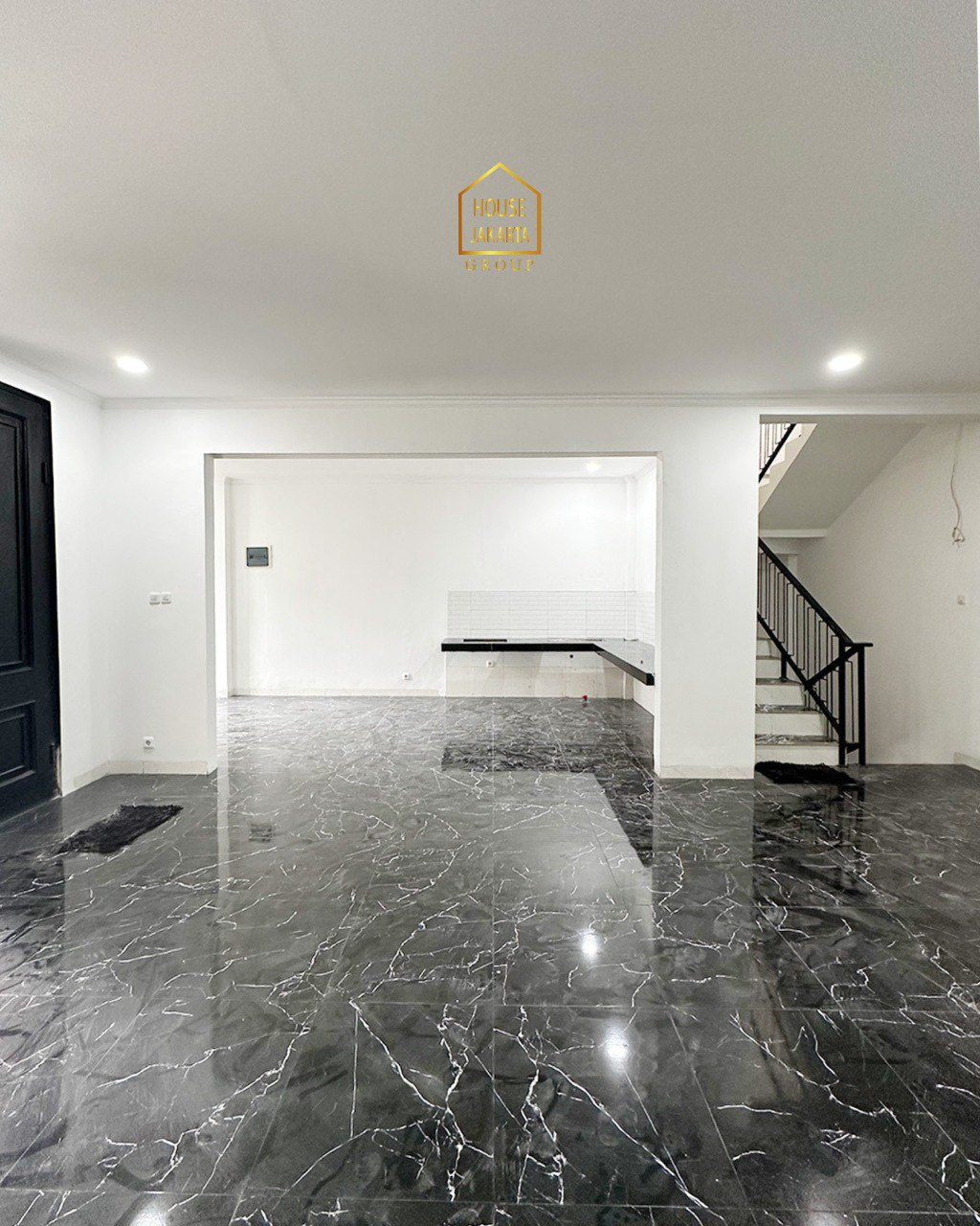 HS1962 Dijual Rumah Pondok Indah Modern Minimalis 3 Lantai Siap Huni Harga Murah, Jakarta Selatan