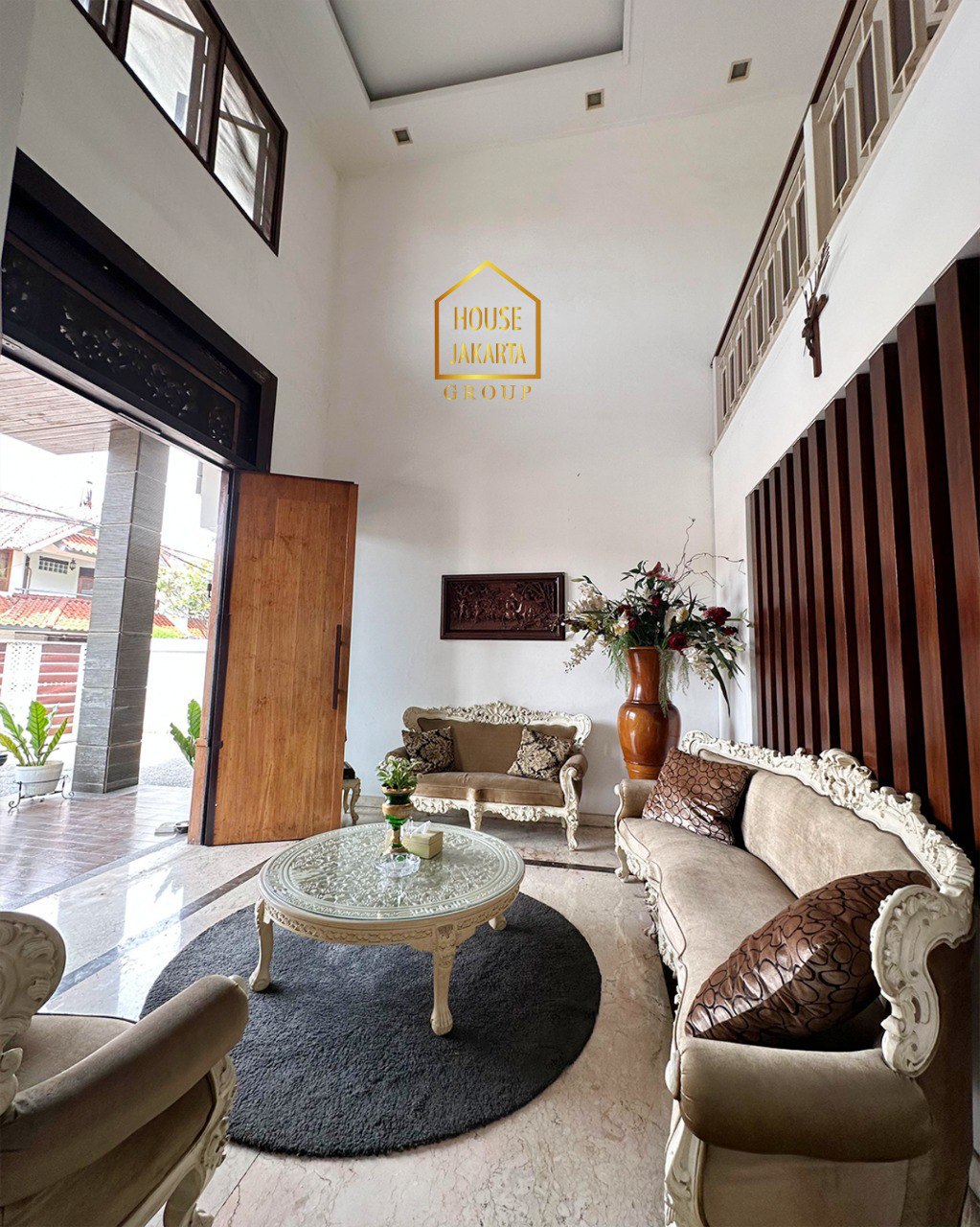 HS1973 FOR SALE: BINTARO. Rumah Mewah Murah 2 Lantai Siap Huni, Dalam Komplek, Marmer. Garden & Swimming Pool