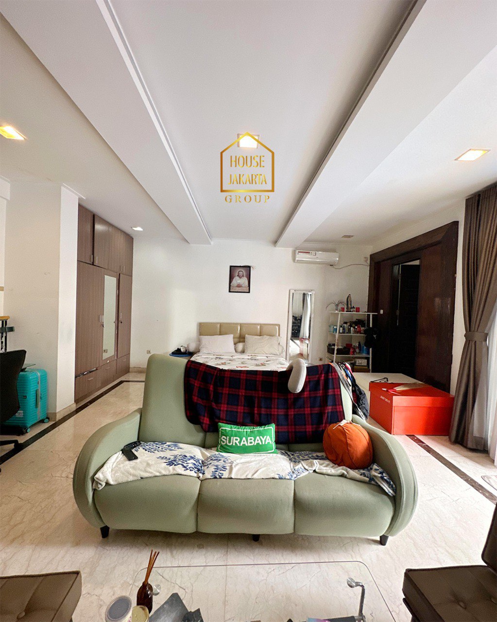 HS1973 FOR SALE: BINTARO. Rumah Mewah Murah 2 Lantai Siap Huni, Dalam Komplek, Marmer. Garden & Swimming Pool