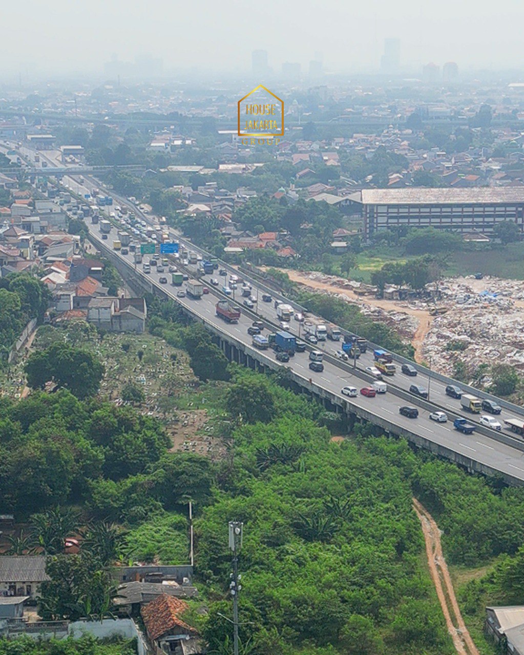LS2003 PESANGGRAHAN. Tanah Kavling Gandeng, Lokasi Strategis Dekat Akses Tol, Jalan Lebar 2 Mobil