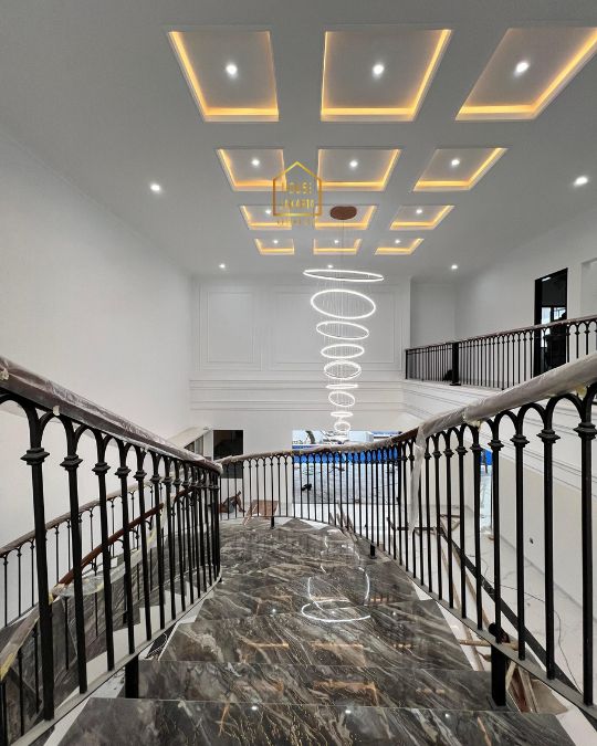 HS2006 FOR SALE: PONDOK INDAH. LUXURY BRAND NEW RUMAH 2,5 LANTAI, SWIMMING POOL 