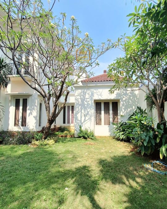 HS2007  FOR SALE/RENT : CILANDAK - JAKARTA SELATAN. RUMAH MEWAH 2 LANTAI SIAP HUNI DEKAT PONDOK  INDAH MALL. GARDEN & POOL, PARKIR 7 MOBIL