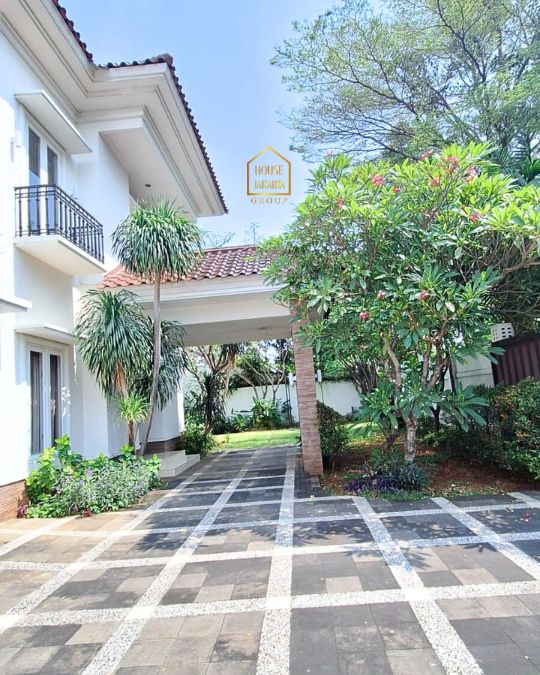 HS2007  FOR SALE/RENT : CILANDAK - JAKARTA SELATAN. RUMAH MEWAH 2 LANTAI SIAP HUNI DEKAT PONDOK  INDAH MALL. GARDEN & POOL, PARKIR 7 MOBIL