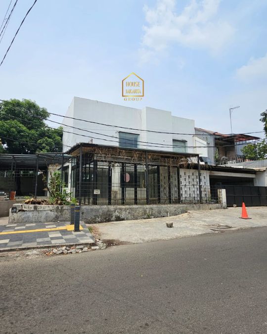 CS2008 FOR SALE: KEBAYORAN BARU - JAKARTA SELATAN. KOMERSIAL LOKASI HOOK. BISA UNTUK CAFE, RESTO, KANTOR