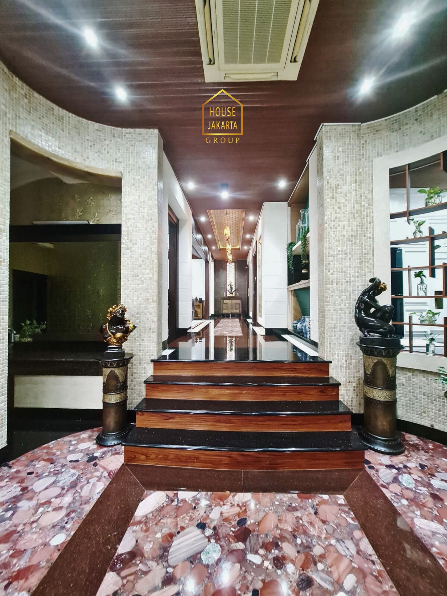 HS2011  FOR SALE: PONDOK INDAH. NEWLY RENOVATED HOUSE, TROPICAL  GARDEN, SWIMMING POOL, BASEMENT