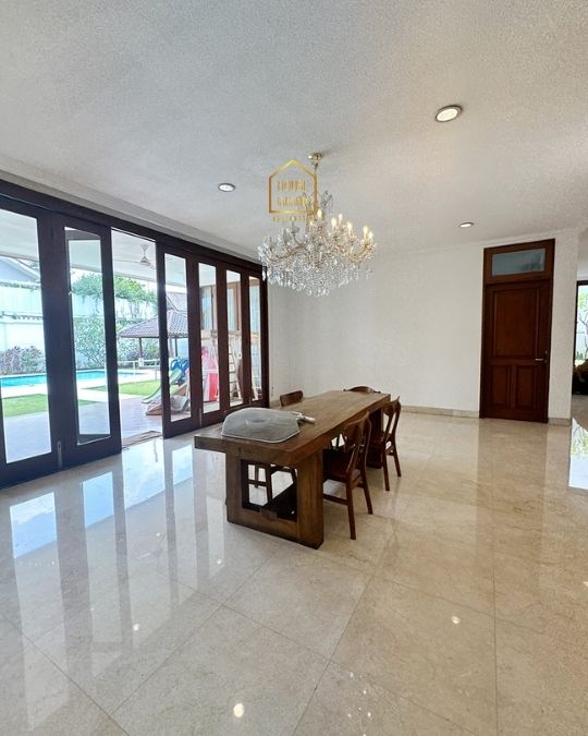 HS2015  FOR SALE: PEJATEN BARAT - JAKARTA SELATAN. RUMAH 2 LANTAI SIAP HUNI NUANSA VILLA TROPIS, DALAM COMPOUND, PRIVATE POOL, SPACIOUS BACKYARD, PARKIR 6 MOBIL