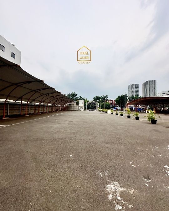 LS2016 FOR SALE: TB SIMATUPANG RAYA. TANAH KOMERSIAL, IJIN 24 LANTAI. BISA DIBANGUN GEDUNG KANTOR, HOTEL, RS, SPBU, KOMERSIAL BISNIS