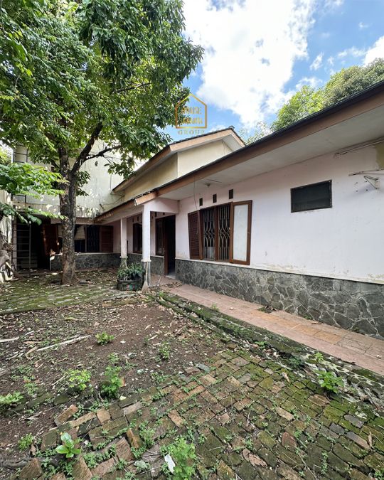 LS2024  FOR SALE TURUN HARGA: SETIABUDI KUNINGAN. Rumah Tua Hitung Tanah Di Bawah NJOP • Good Invest • Dekat Sudirman 