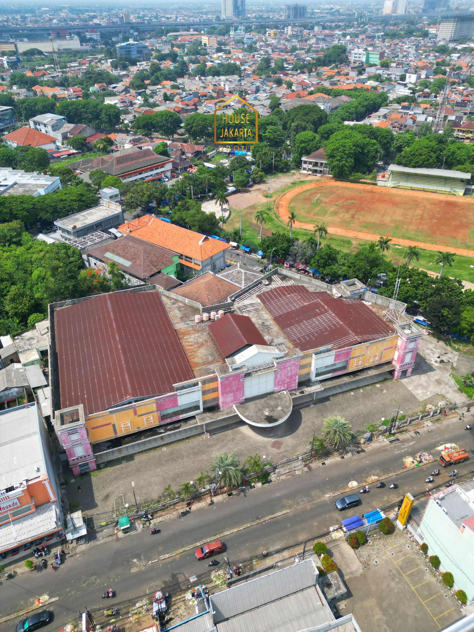 CS2026  TURUN HARGA: BEKASI AREA, Gedung Ex Mall • 3 Lantai + Basement •  Kondisi Kosong • Parkir 80 Mobil.