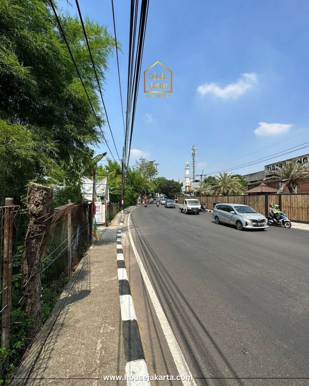 CS2069  FOR SALE: VETERAN-BINTARO. TANAH KOMERSIAL, HAMPIR NJOP,  IJIN 4 LANTAI. BISA GEDUNG, HOTEL, PERUMAHAN. BEST PRICE