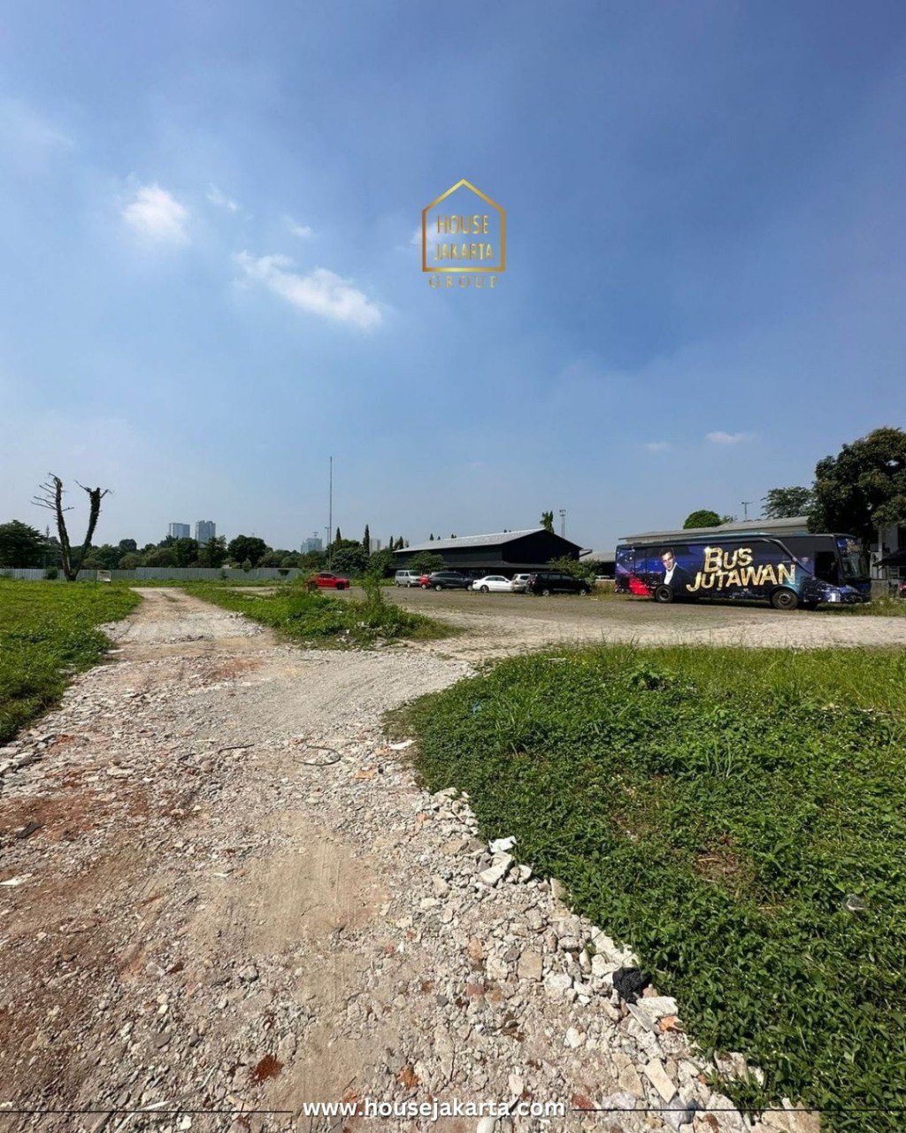 CS2069  FOR SALE: VETERAN-BINTARO. TANAH KOMERSIAL, HAMPIR NJOP,  IJIN 4 LANTAI. BISA GEDUNG, HOTEL, PERUMAHAN. BEST PRICE