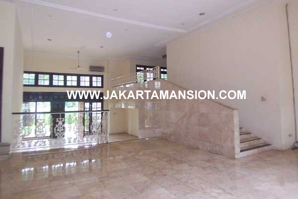 HR221 House in Pondok Indah for Rent