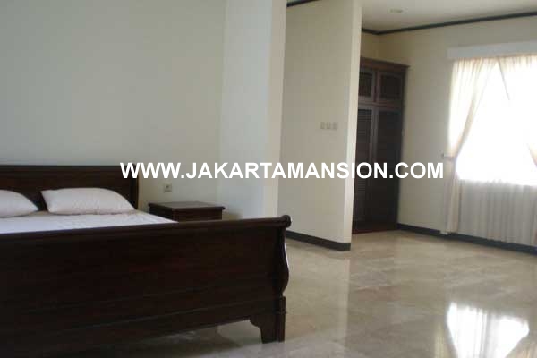 HR237 For Rent House in Pondok Indah 