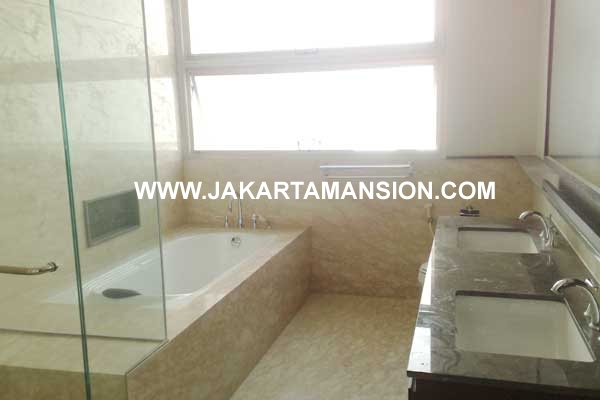 HR257 House Kebayoran Baru Senopati for Rent