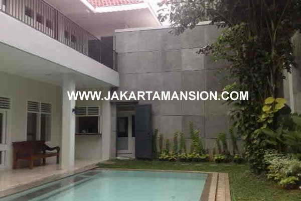 HR289 House in Senopati Kebayoran Baru Jakarta for Rent