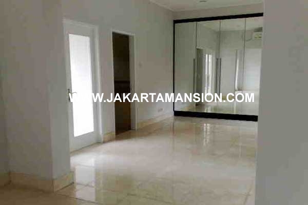 HR289 House in Senopati Kebayoran Baru Jakarta for Rent