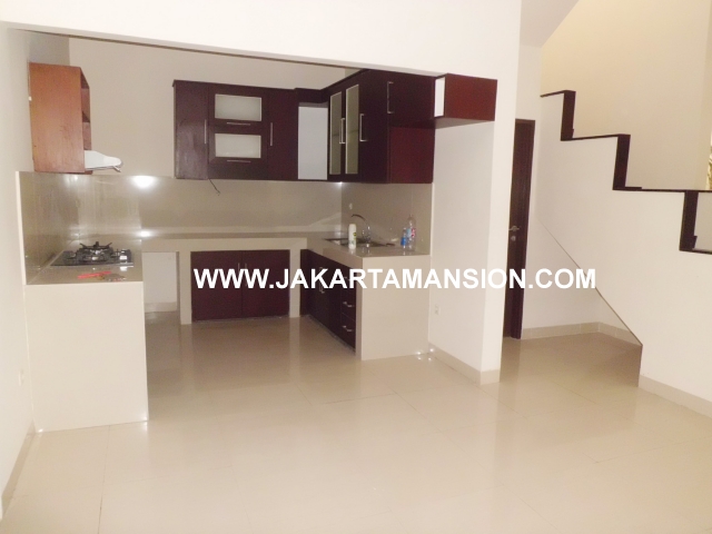 HR349 House for rent at cilandak