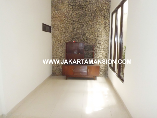 HR349 House for rent at cilandak