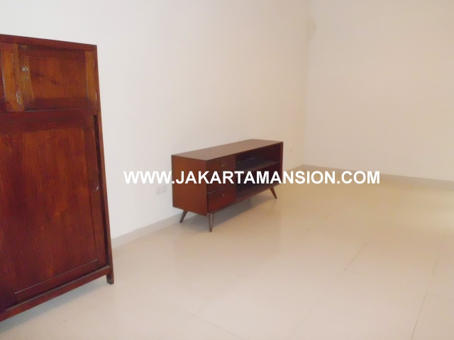 HR349 House for rent at cilandak