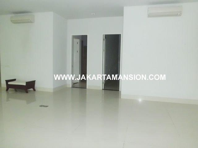 HR350 House For Rent at Senopati