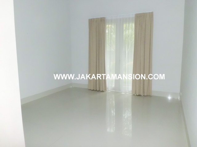 HR350 House For Rent at Senopati