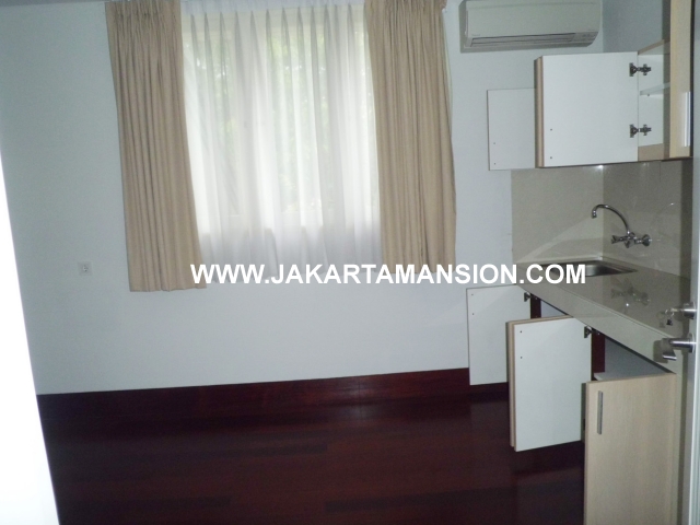 HR350 House For Rent at Senopati