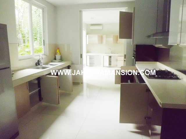 HR350 House For Rent at Senopati