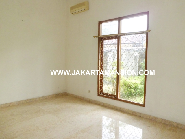 HS352 House for sale at kemang