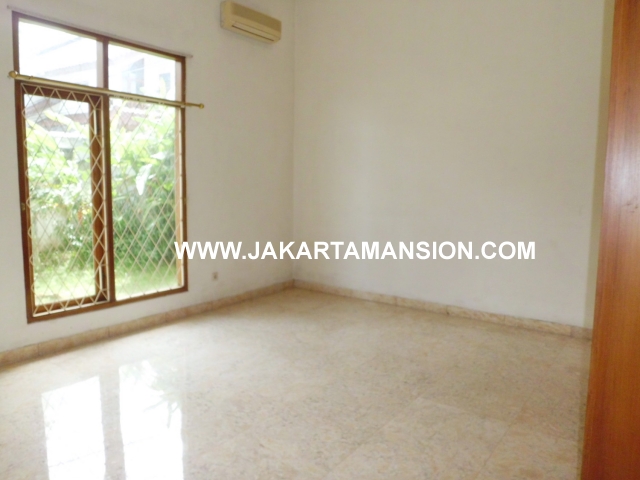 HS352 House for sale at kemang