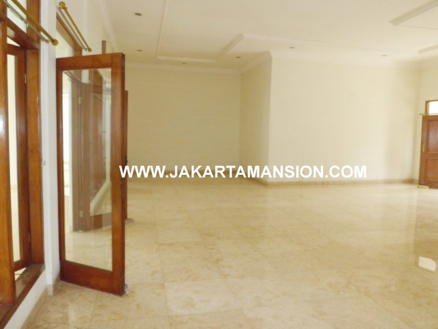 HS352 House for sale at kemang
