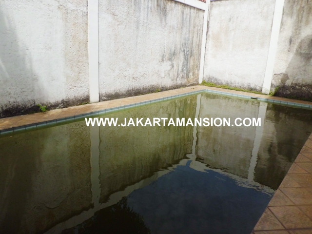 HS352 House for sale at kemang