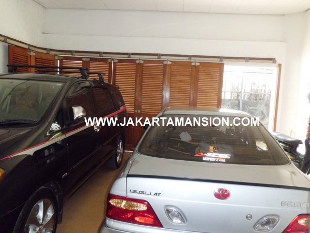 HS352 House for sale at kemang