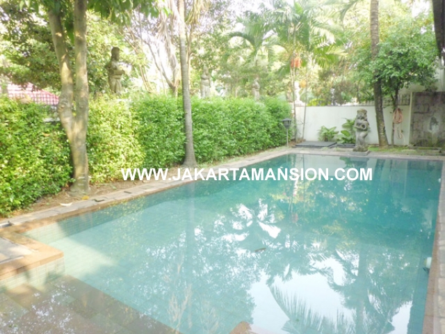 HR356 House for rent at Pondok Indah
