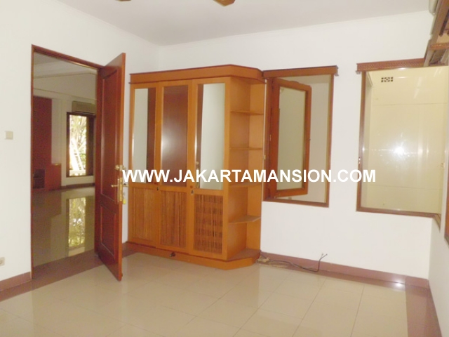 HR356 House for rent at Pondok Indah