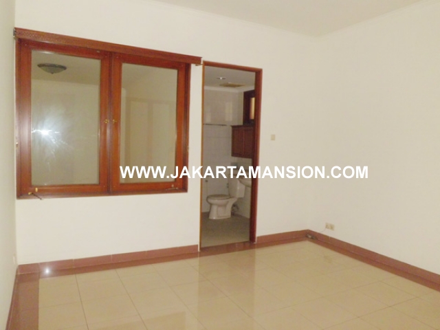 HR356 House for rent at Pondok Indah