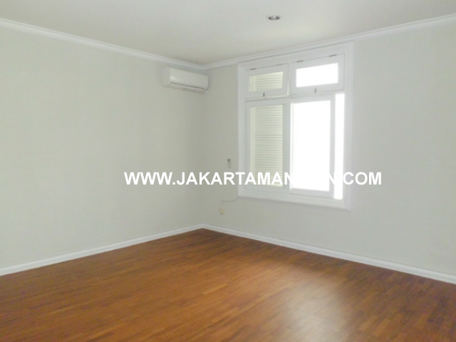 HR357 House for rent at Pondok Indah