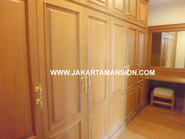 HR357 House for rent at Pondok Indah