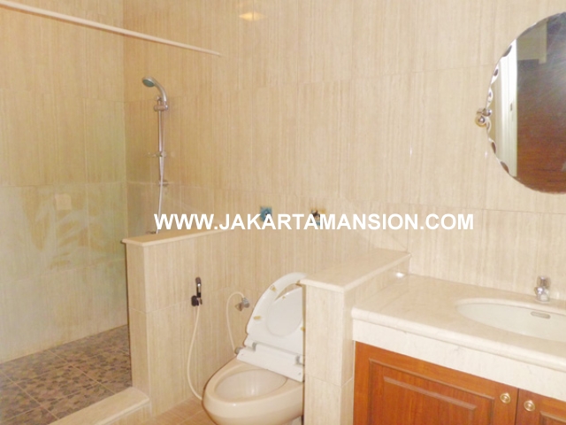 HR357 House for rent at Pondok Indah