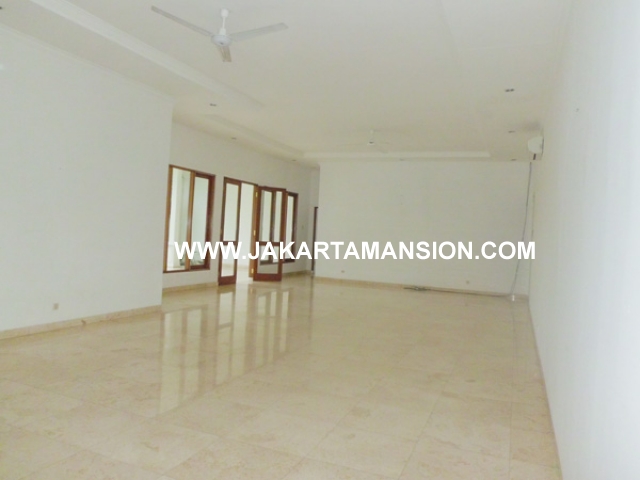 HR358 House for rent at kemang 