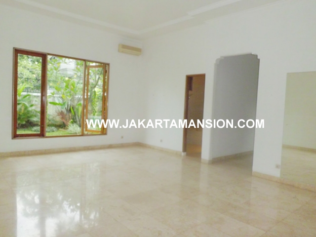 HR358 House for rent at kemang 