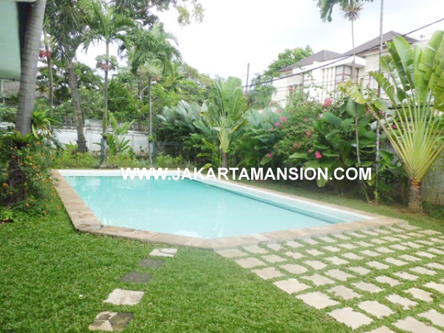 HR358 House for rent at kemang 